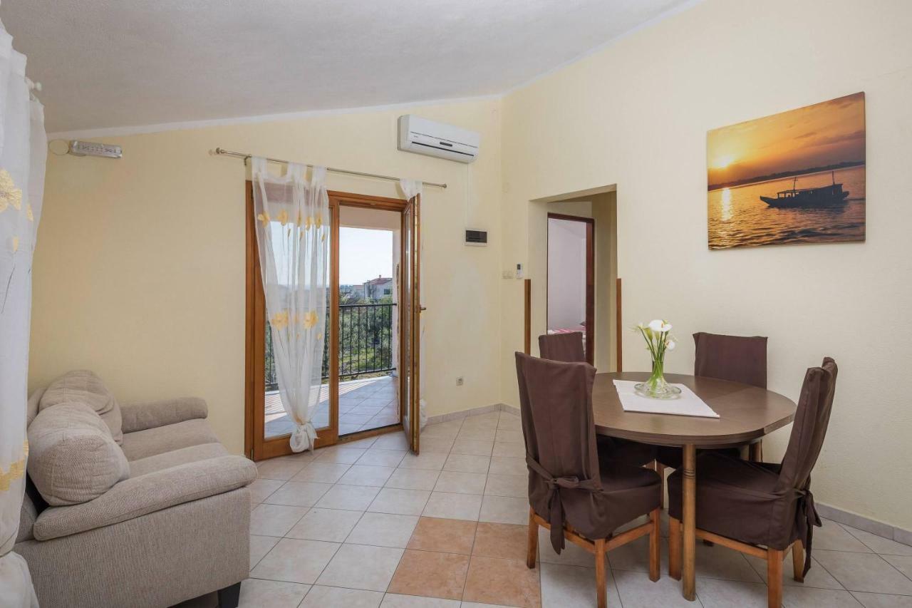 Villa Rogoznicka Oaza 2 à Rogoznica  Extérieur photo