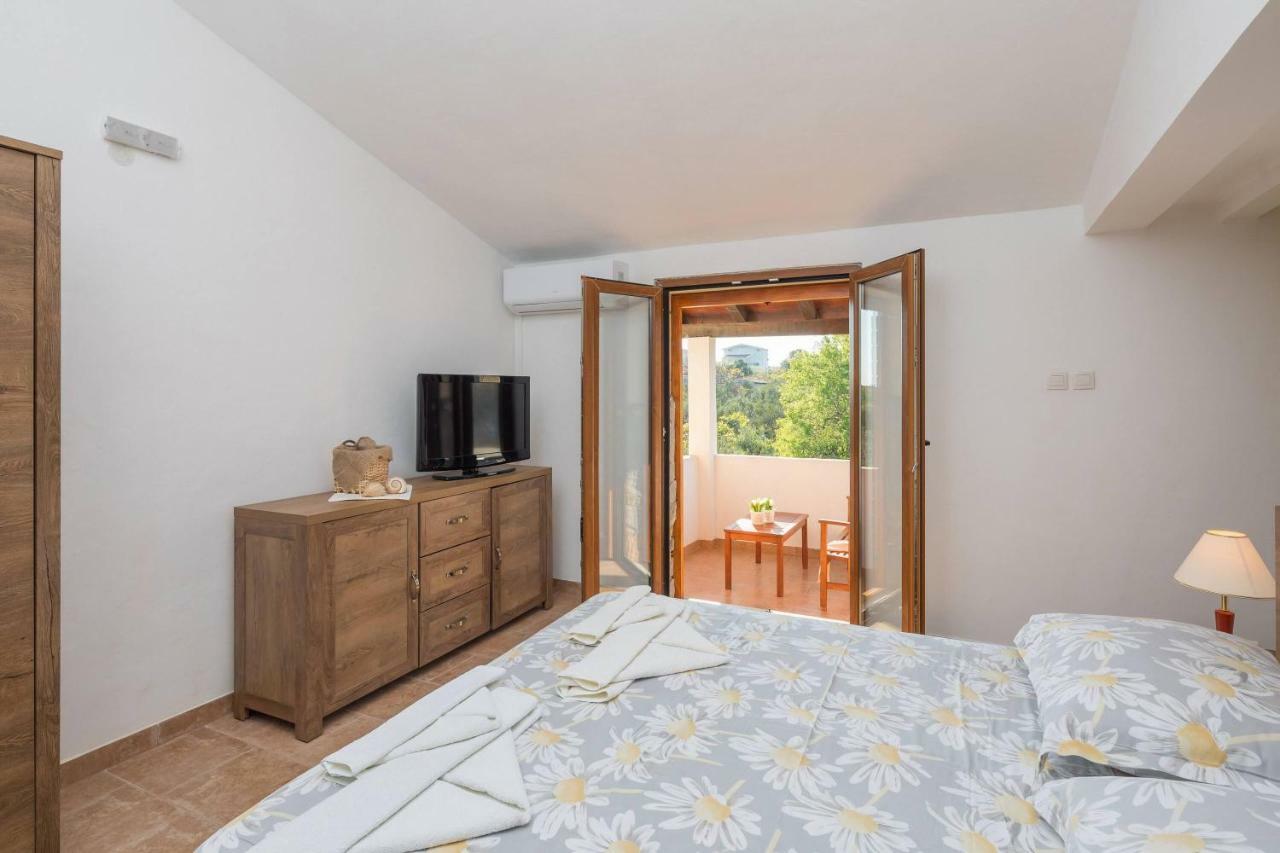 Villa Rogoznicka Oaza 2 à Rogoznica  Extérieur photo
