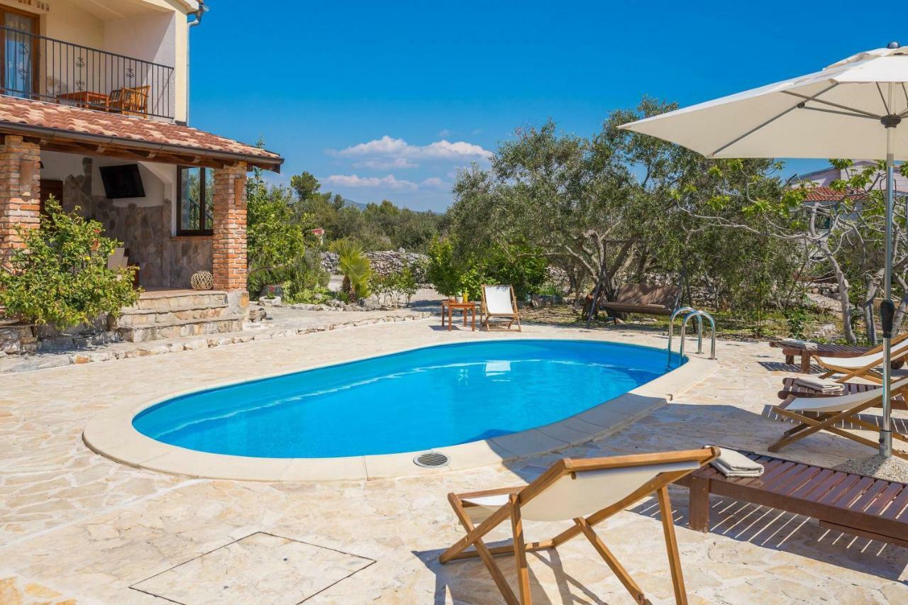 Villa Rogoznicka Oaza 2 à Rogoznica  Extérieur photo
