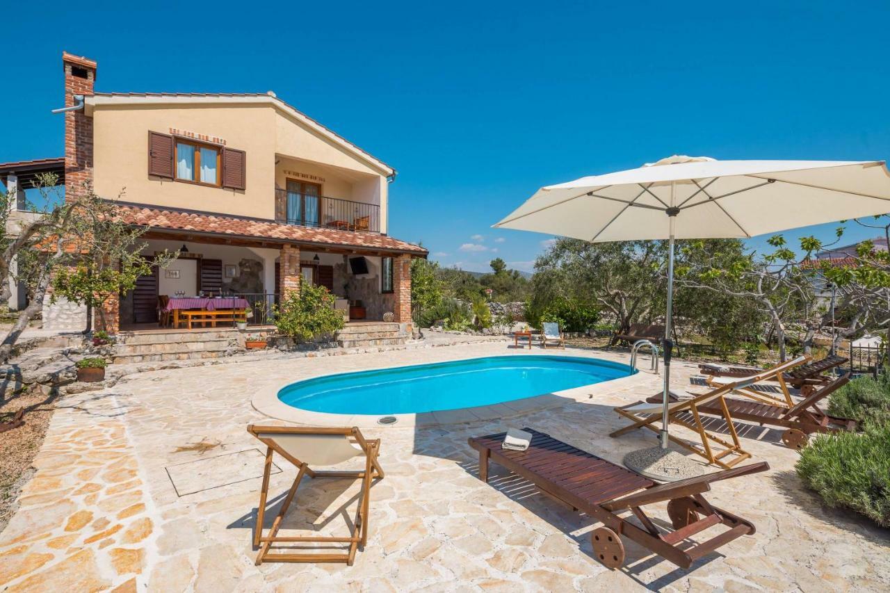 Villa Rogoznicka Oaza 2 à Rogoznica  Extérieur photo
