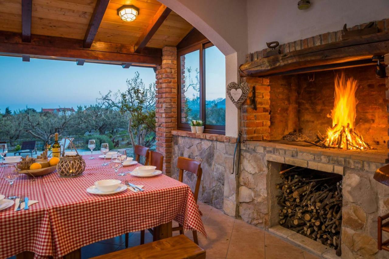 Villa Rogoznicka Oaza 2 à Rogoznica  Extérieur photo