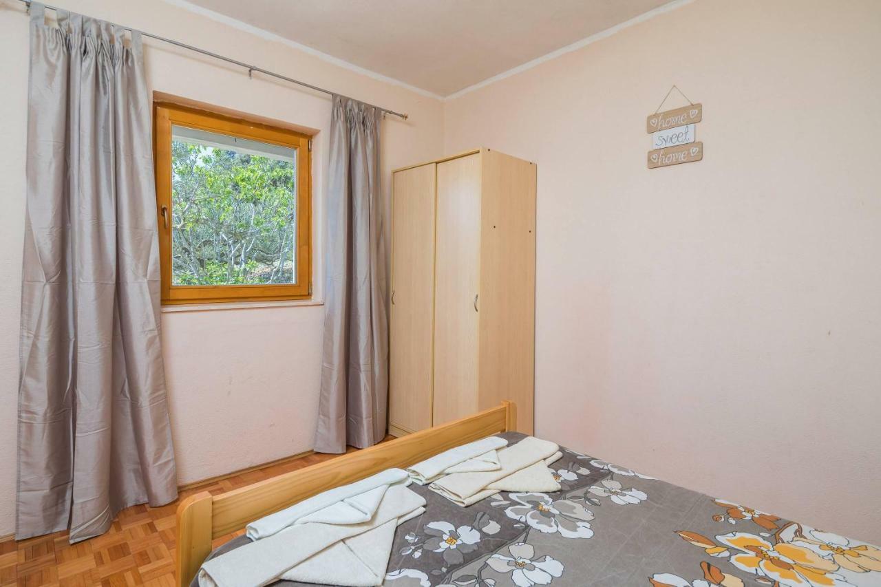 Villa Rogoznicka Oaza 2 à Rogoznica  Extérieur photo